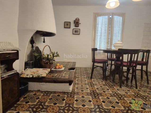 Casa en venta en Cervera del Río Alhama. CASA TRADICIONAL EN EL CENTRO DE CABRETON. Casas Cervera del Río.