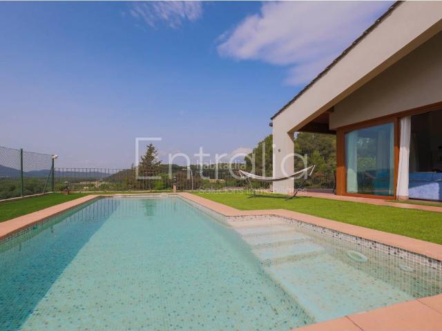 Casa en venta en Cervià de Ter. Casa en venta en Cervià de Ter. Casas Cervià de.