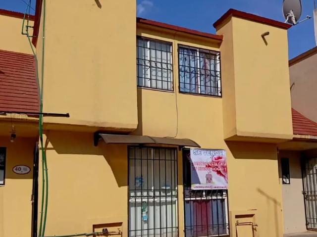 Casa en Venta en Chalco de Díaz Covarrubias Centro con Patio y Permiso para Mascotas