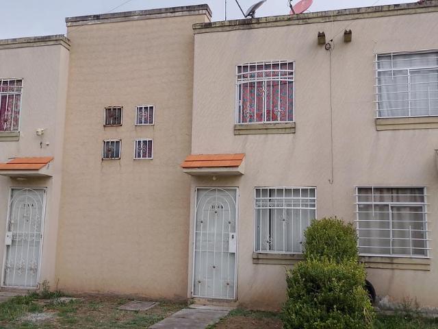 Casa en venta en Chalco estado de mexico de 2 pisos amplia