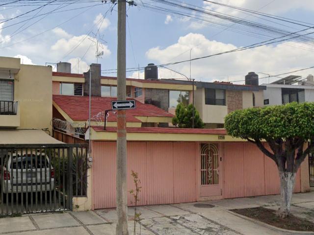 Casa en Venta en Chapultepec Country, Guadalajara, Jalisco