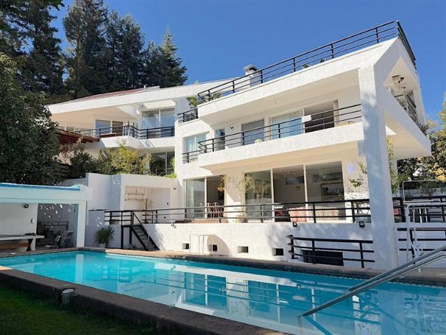 Casa en Venta en Charles Hamilton 13000