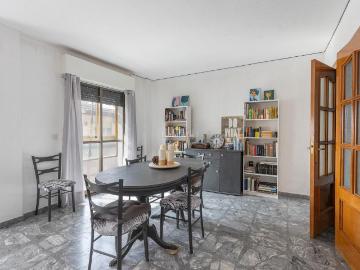 Casa en venta en Chauchina. Gran oportunidad en Chauchina junto a la entrada de la Carrera de la Virgen!. Casas.