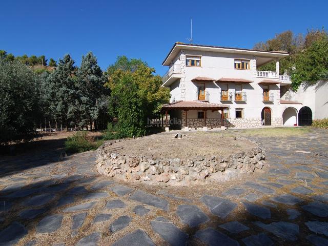 Casa en venta en Chinchón. ESPECTACULAER CHALET EN CHINCHÓN !. Casas.
