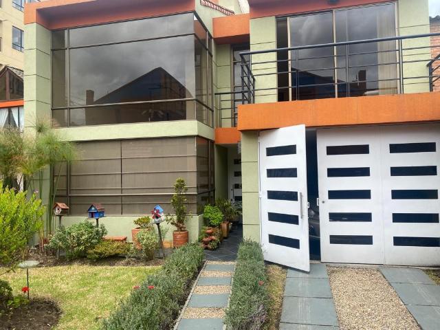 Casa En Venta En Chia En Chia V251996