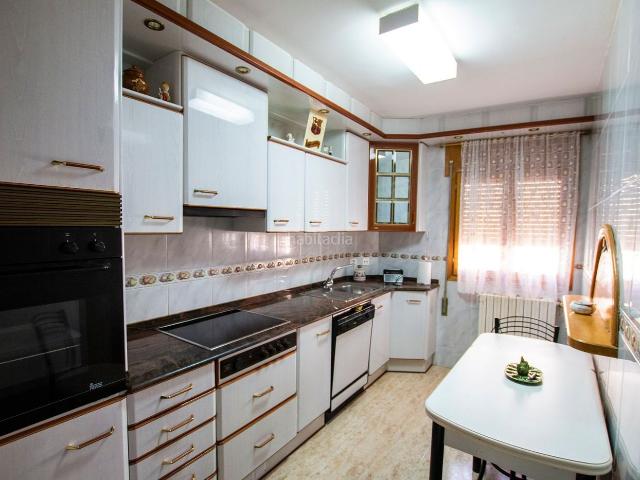 Casa en venta en Chiprana. Casas.