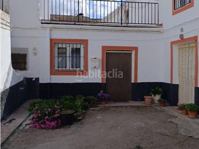 Casa en venta en Chirivel. En venta vivienda de dos plantas. Casas.