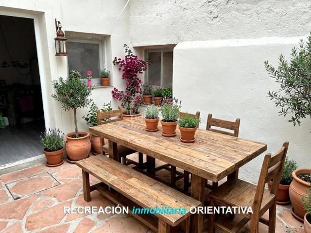 Casa en venta en Churriana de la Vega, Casco Histórico. Casa semi reformada. Casas Churriana de la.