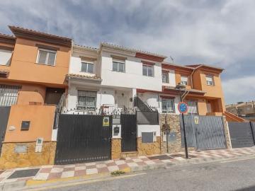 Casa en venta en Churriana de la Vega, Granada