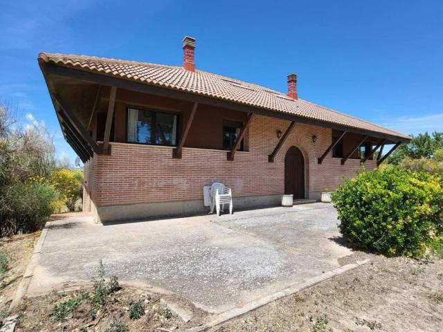 Casa en Venta en Cigales