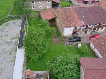 Casa en venta en Cieza. Casona en venta en el Corazón de Villasuso de Cieza. Casas.