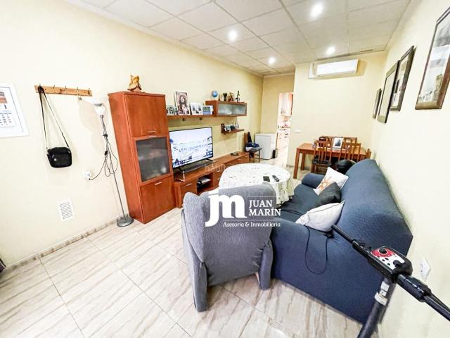 Casa en venta en Cieza. ¡Tu nuevo hogar te espera en el corazón del Casco Antiguo de Cieza!. Casas.