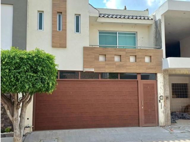 Casa en venta en Cima Diamante, León, Guanajuato