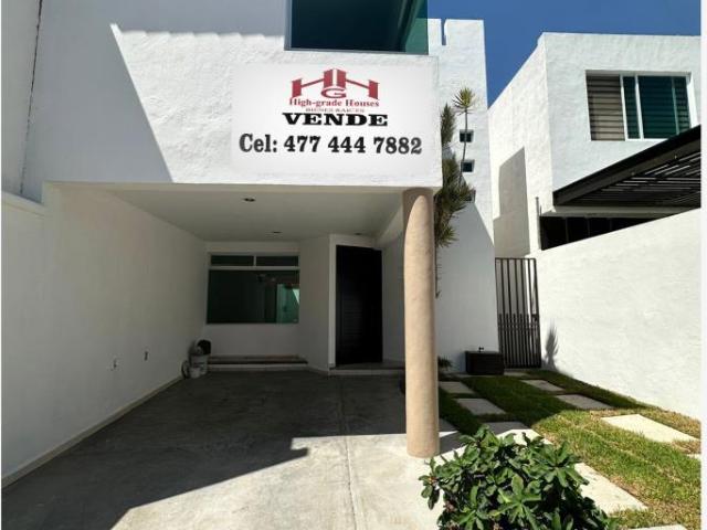 Casa en venta en Cima Diamante, León, Guanajuato
