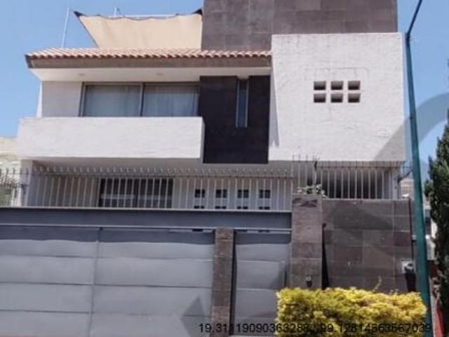 Casa en venta en Circuito de Los Parques, Fraccionamiento Parque Coyoac?n, CDMX