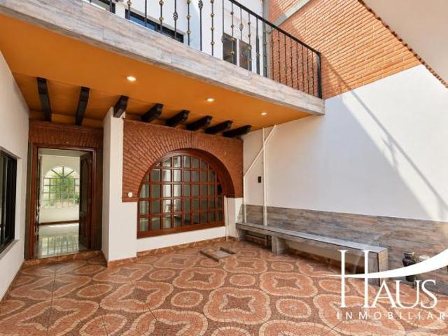 Casa en Venta, en Circuito Río Tonalá