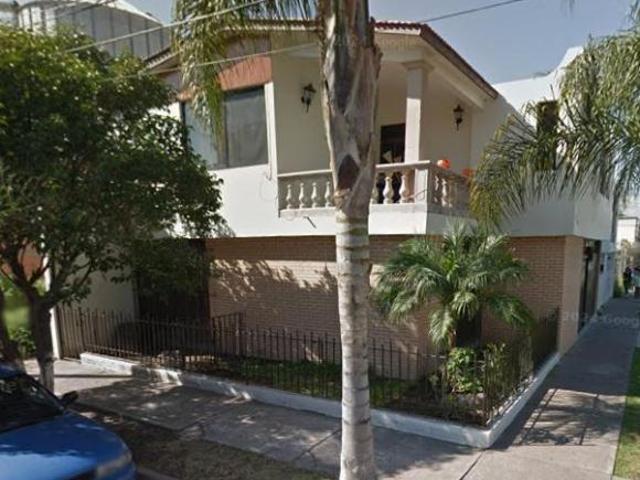CASA EN VENTA EN CIRCUNVALACION NORTE AGUASCALLIENTES