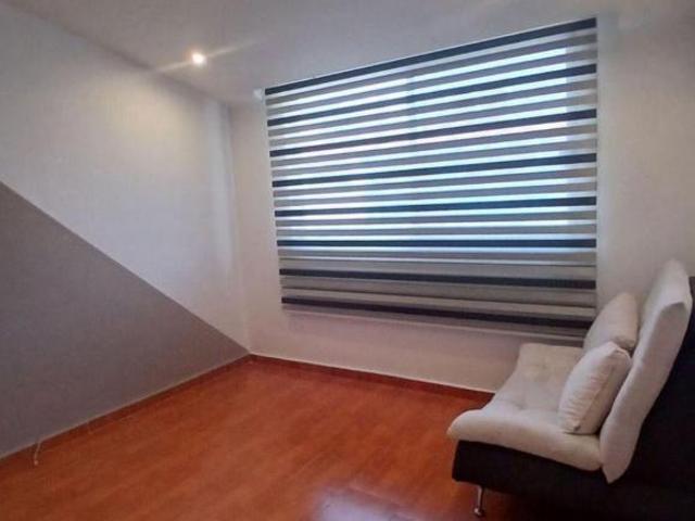 CASA en VENTA en CIRUELOS OTE. 38 COL. ARCOS DEL ALBA, CUATITLAN IZCALLI