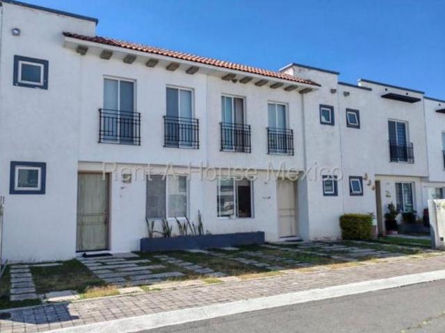 Casa en venta en ciudad del sol