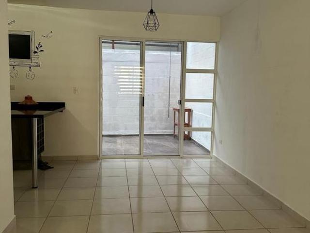 CASA EN VENTA EN CIUDAD DEL SOL 4