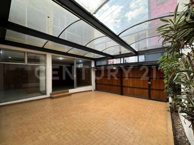 CASA EN VENTA EN CIUDAD JARDÍN, ALCALDÍA COYOACÁN, CDMX