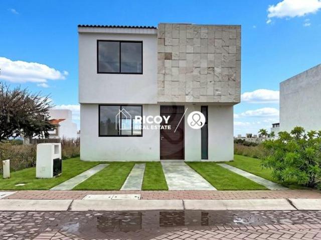 Casa en venta en Ciudad Maderas Residencial
