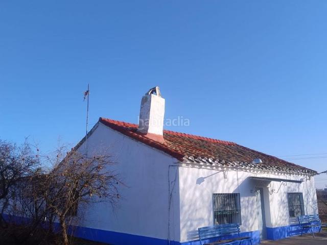 Casa en venta en Ciudad Real, El Perchel. SE VENDE CHALET EN CARRETERA TOLEDO! A 2 MINUTOS DE CIUDAD REAL!. Casas Ciudad.
