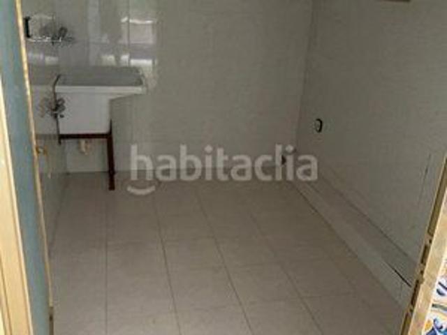 Casa en venta en Ciudad Real, La Moreria. Casa Chalet adosado en venta en Ronda de Alarcos. Casas Ciudad.