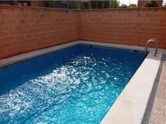Casa en venta en Ciudad Real, Larache. Chalet en venta CTorralba de Calatrava Ciudad Real. Casas Ciudad.