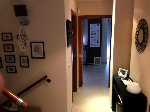 Casa en venta en Ciudad Real, Larache. Chalet pareado en Calle Torralba de Calatrava. Casas Ciudad.