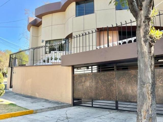 Casa en Venta en Ciudad Satélite