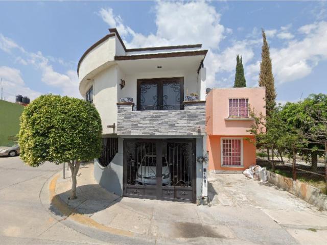 Casa en venta en Ciudad Satelite, León, Guanajuato