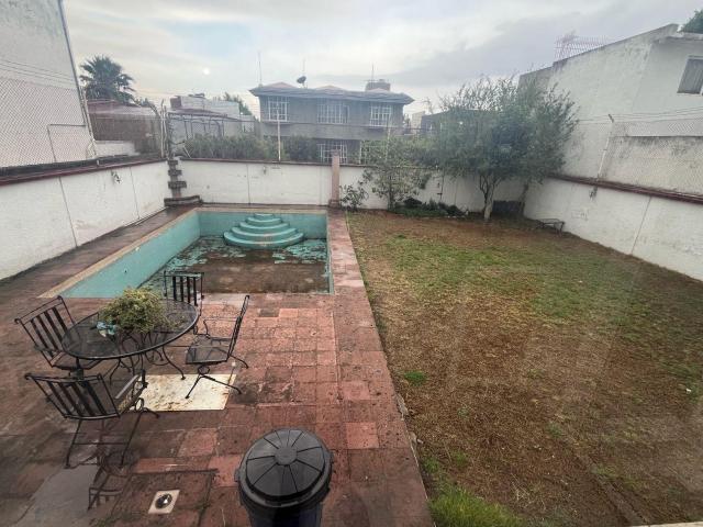 CASA EN VENTA EN CIUDAD SATELITE, NAUCALPAN