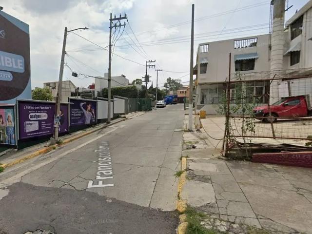 Casa en venta en Ciudad Satelite, Naucalpan de Juárez, México