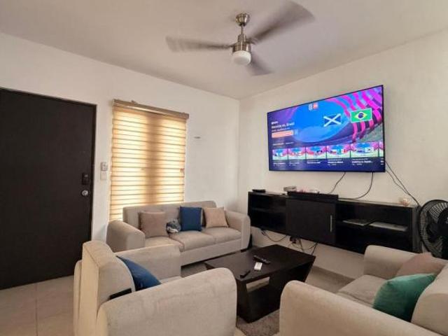 CASA EN VENTA EN CIUDADELA I CON PISCINA I MÉRIDA PONIENTE I ENTREGA INMEDIATA