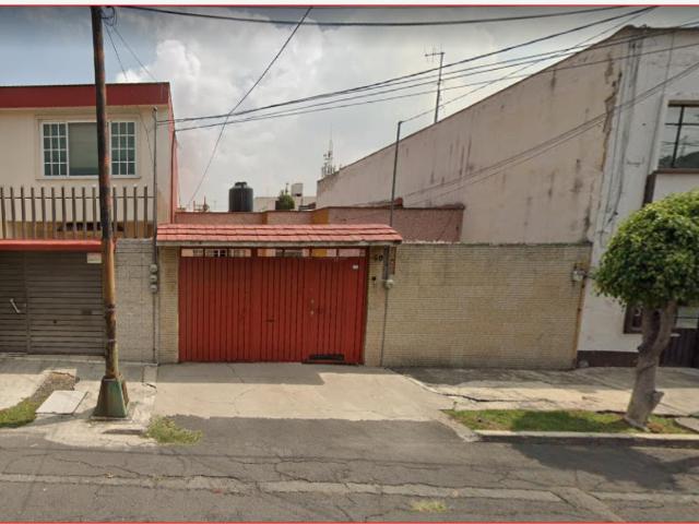 Casa en venta en Claveria, Azcapotzalco, Ciudad de México