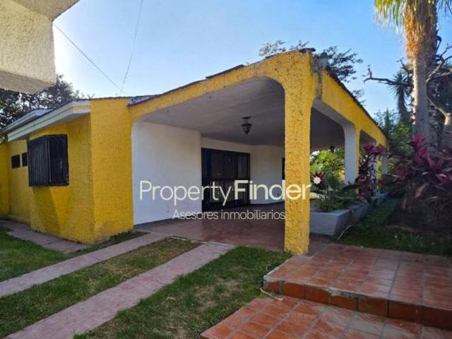 CASA EN VENTA EN CLUB DE GOLF ATLAS