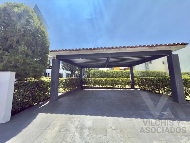 CASA EN VENTA EN CLUB DE GOLF LOS ENCINOS