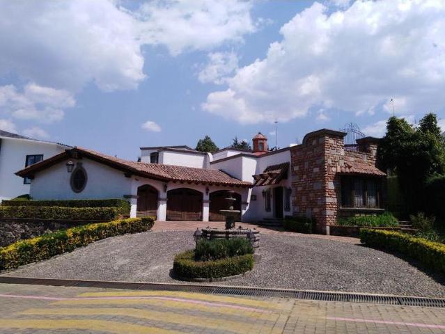 Casa en venta en Club de Golf los Encinos, Lerma, México