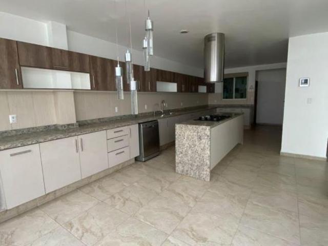 Casa en venta en club de Golf los naranjos