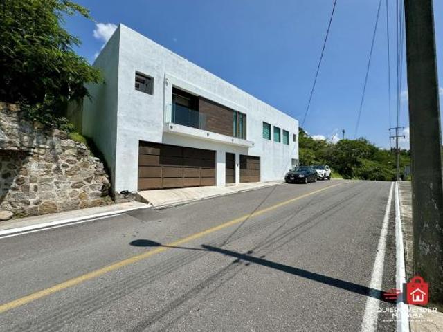 Casa EN VENTA en Club de golf Santa Fe, Xochitepec Morelos