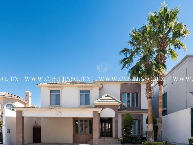 CASA EN VENTA EN CLUB SAN FRANCISCO, REC?MARA EN PLANTA BAJA