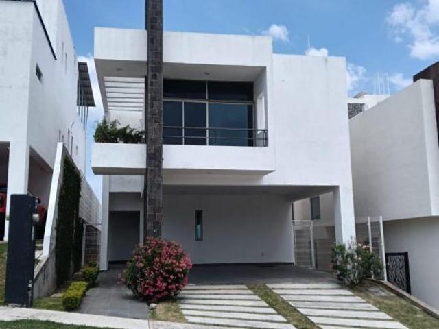 Casa en Venta en Club Residencial La Vista, en Tuxtla Gutiérrez, Chiapas