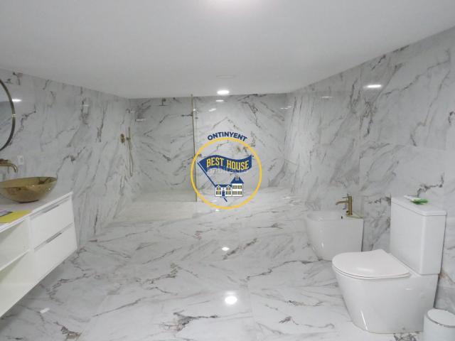Casa en venta en Cocentaina. CASA SEMI REFORMADA PARA TERMINAR EN COCENTAINA ALICANTE. Casas.