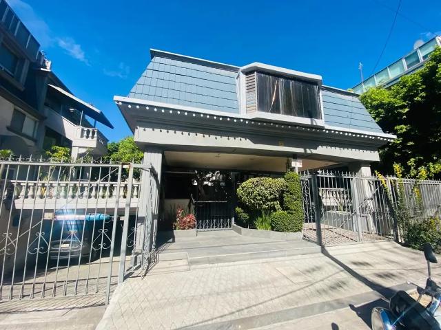 CASA EN VENTA EN COAPA, CALZ. DE LAS BRUJAS