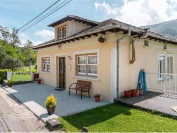 Casa en Venta en Coaña