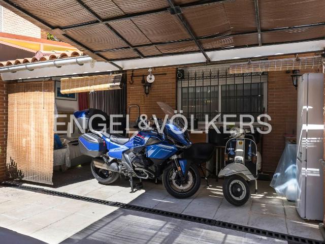Casa en venta en Cobeña. Encantadora casa familiar en Cobeña. Casas.