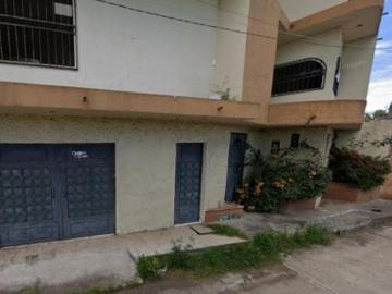 CASA EN VENTA EN COL 18 DE OCTUBRE ZACAPU MICHOACAN