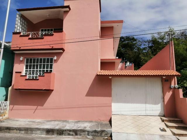 Casa en venta en Col. Unidad Veracruzana