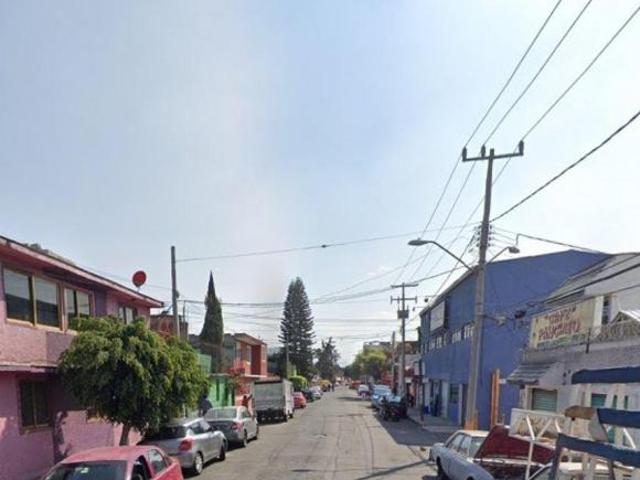 CASA EN VENTA EN COL VALLE DEL SUR IZTAPALAPA CDMX
